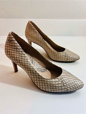 Taryn Rose Cream Snake-Print Pointed Mid-Heel Pumps